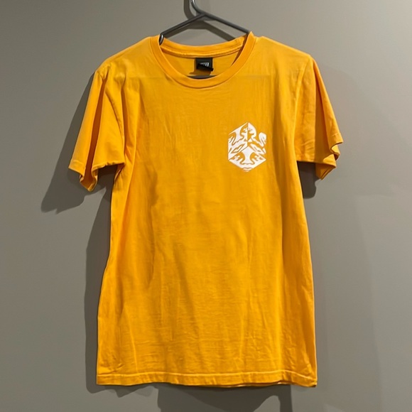OBEY 2017 FACE LOGO TEE MUTED YELLOW - Picture 1 of 2